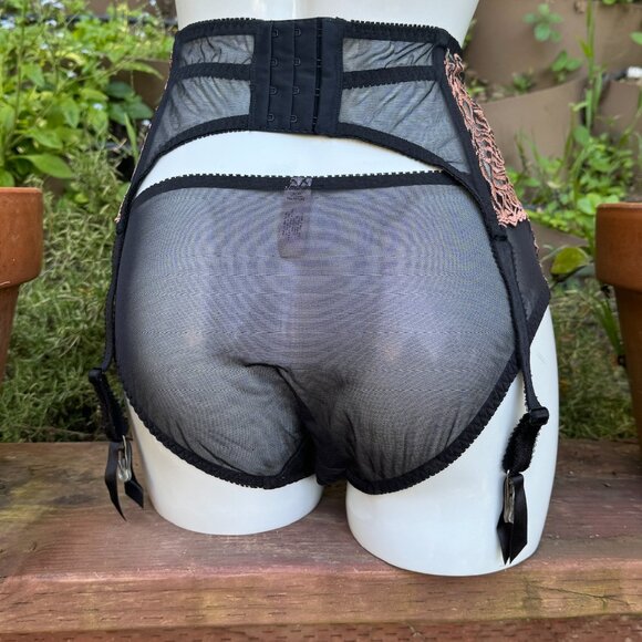 Victoria's Secret Suspender Garter Belt + Panty Lingerie Set Small - Picture 5 of 8